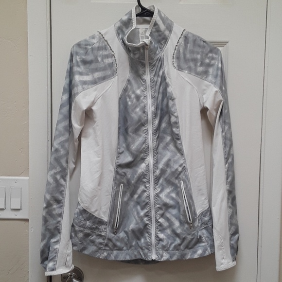 Lululemon Run: Nothin' But Run Jacket - Picture 6 of 8